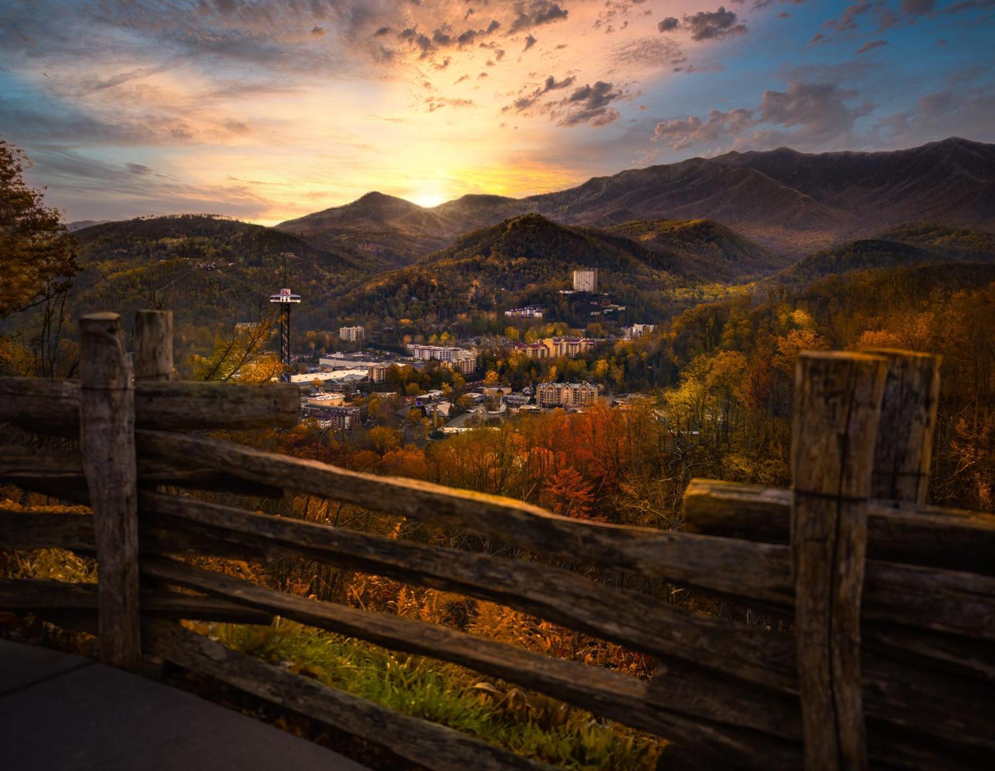 Alpine Joy-Hot Tub, Pond Access ,1089 Of Free Tickets For Each Paid Day, Dollywood And More! Townsend Buitenkant foto