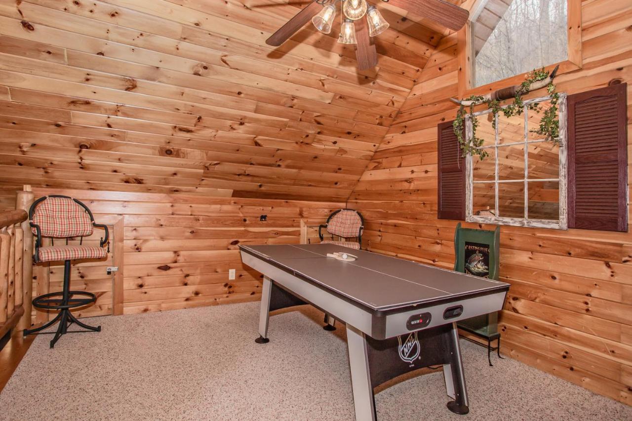 Alpine Joy-Hot Tub, Pond Access ,1089 Of Free Tickets For Each Paid Day, Dollywood And More! Townsend Buitenkant foto
